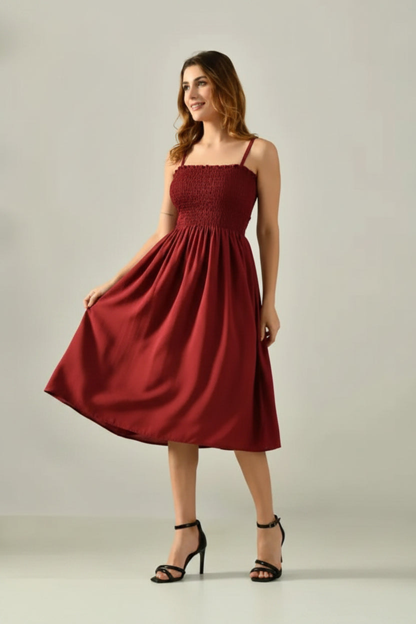 Stylish Women's Sleeveless Smocked Midi Dress – Elegant Casual Party Wear